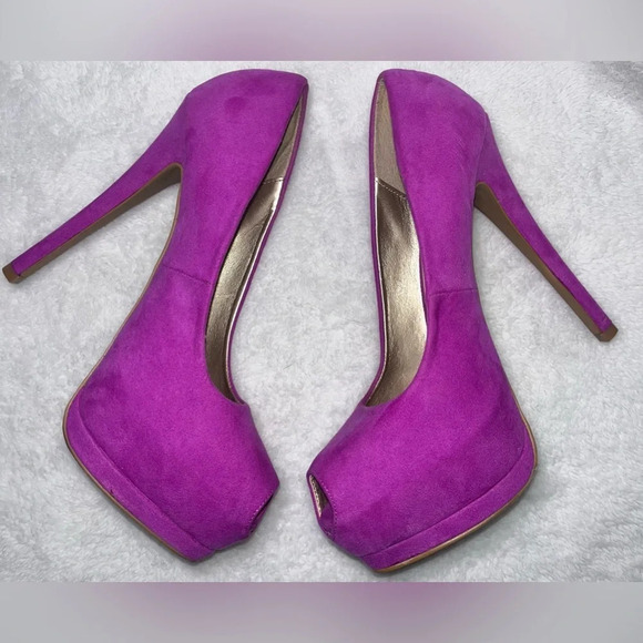 Bold Pink Open-Toe Heels - Size 8 Add a Pop of Color - Picture 1 of 12